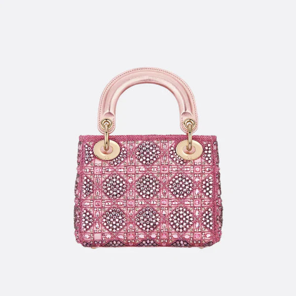 Dior – Lady Dior Mini Pearls bag