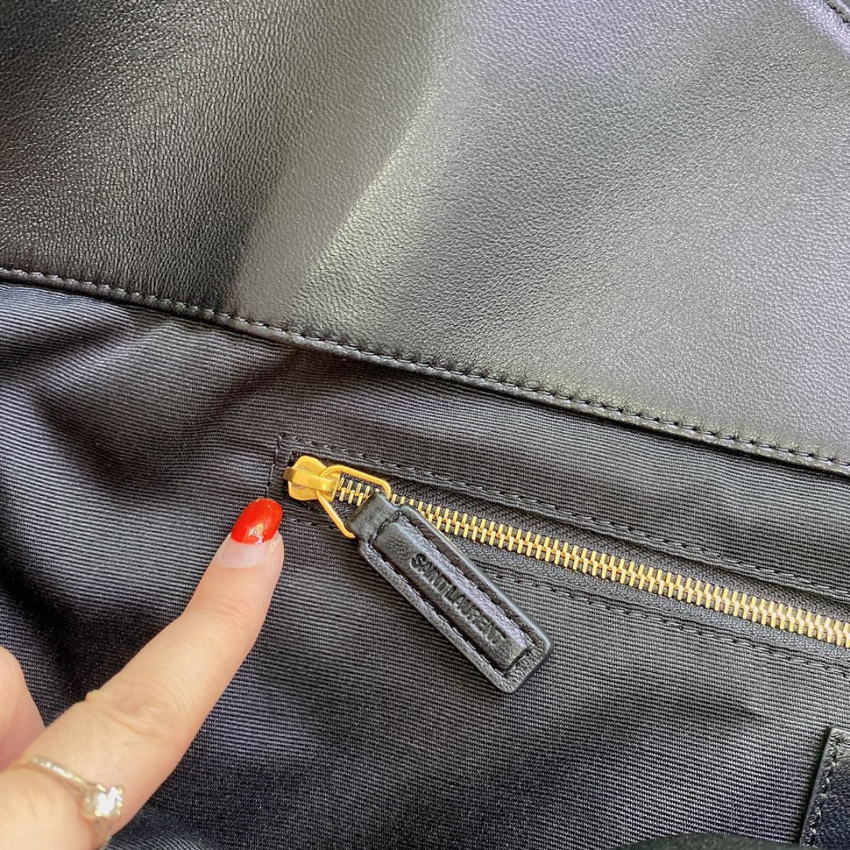 Saint Laurent – Icare bag in quilted lambskin leather