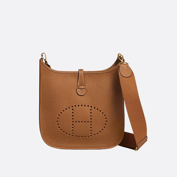Hermès – Évelyne III 29 Bag