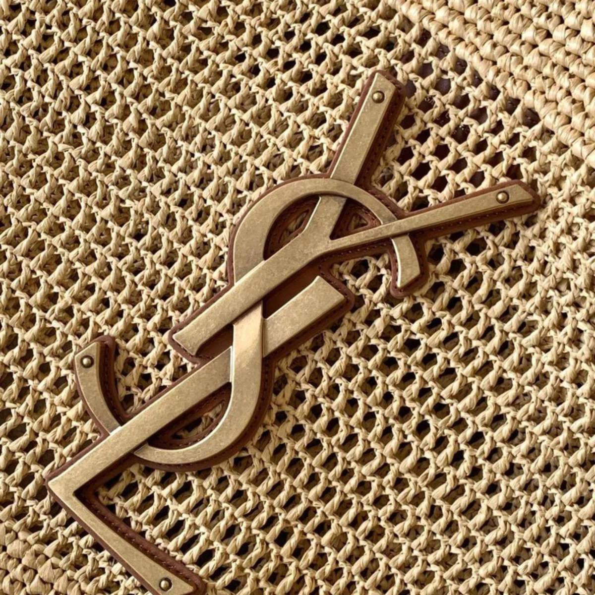 Yves Saint Laurent – Icare bag in raffia