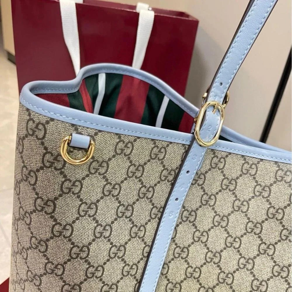 Gucci – Large GG Emblem Shopper Bag